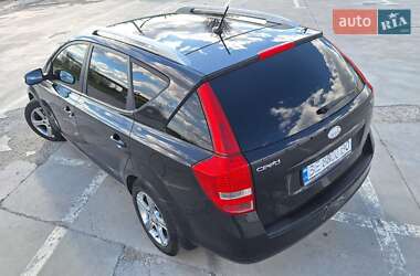Универсал Kia Ceed 2011 в 