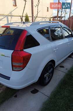Универсал Kia Ceed 2011 в Виноградове