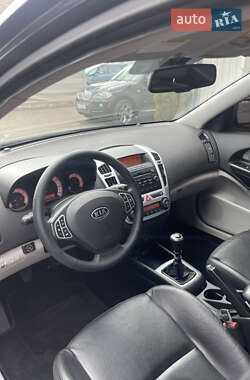 Хетчбек Kia Ceed 2007 в Кривому Розі