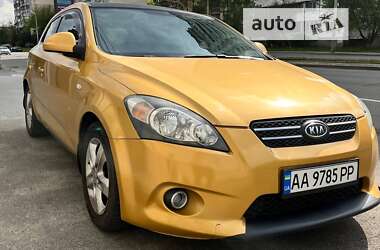 Хэтчбек Kia Ceed 2008 в Киеве