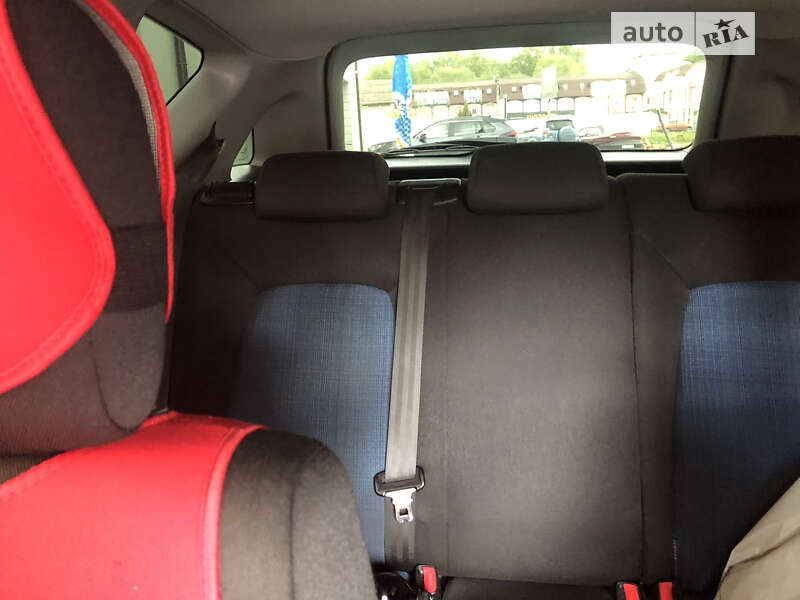 Универсал Kia Ceed 2011 в Тульчине