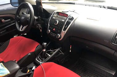 Универсал Kia Ceed 2011 в Тульчине