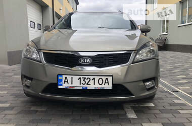 Универсал Kia Ceed 2011 в Тульчине