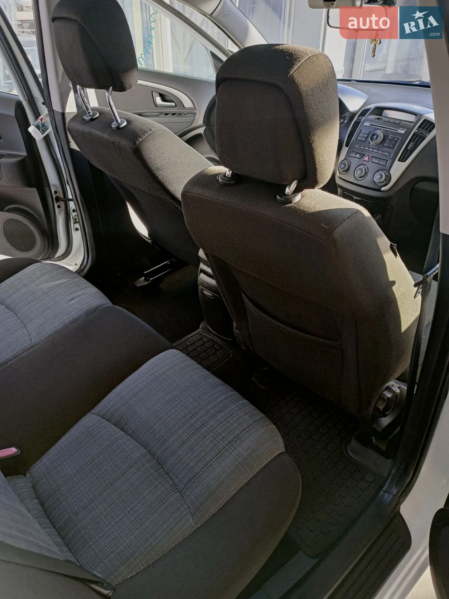2010 Kia Cee'd - мініатюра 10