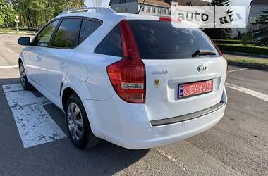 Універсал Kia Ceed 2010 в Калуші