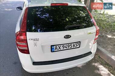 Универсал Kia Ceed 2011 в Харькове