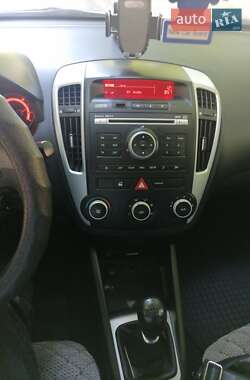 Универсал Kia Ceed 2011 в Харькове