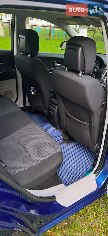 Хэтчбек Kia Ceed 2007 в Ковеле