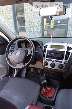 Хэтчбек Kia Ceed 2008 в Тячеве