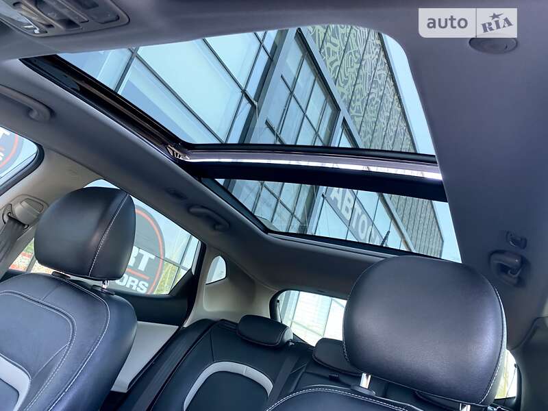 Хэтчбек Kia Ceed 2012 в Киеве