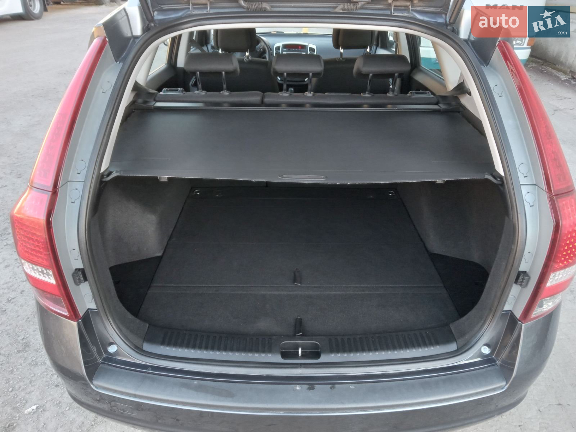 2011 Kia Cee'd - мініатюра 11