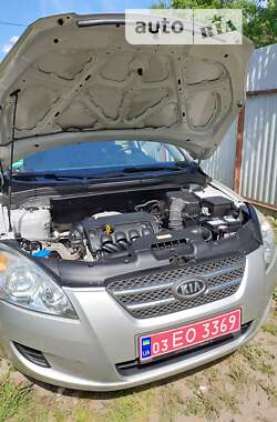 Универсал Kia Ceed 2009 в Луцке