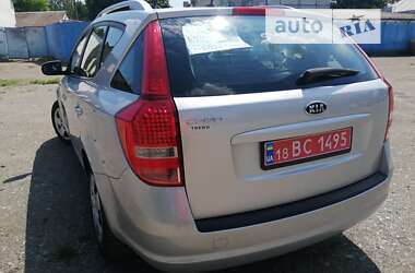 Універсал Kia Ceed 2010 в Лубнах