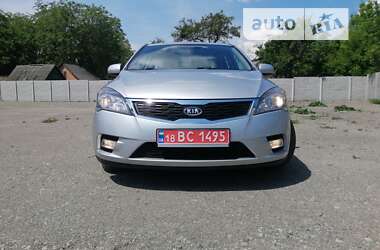 Універсал Kia Ceed 2010 в Лубнах