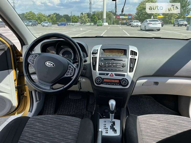 Хэтчбек Kia Ceed 2007 в Кривом Роге