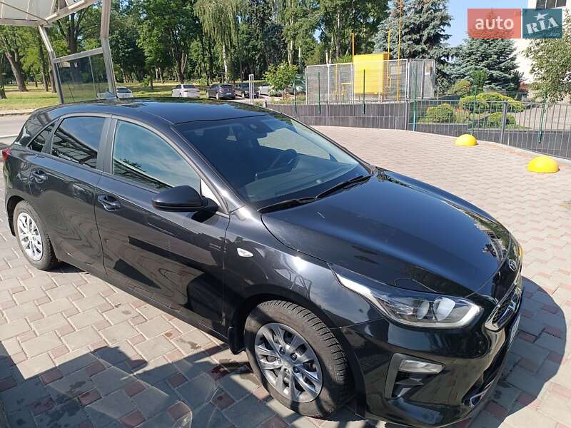 Хэтчбек Kia Ceed 2019 в Запорожье фото 7 Хэтчбек Kia Ceed 2019 в Запорожье