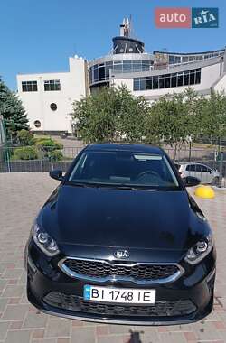 Хэтчбек Kia Ceed 2019 в Запорожье фото 5 Хэтчбек Kia Ceed 2019 в Запорожье