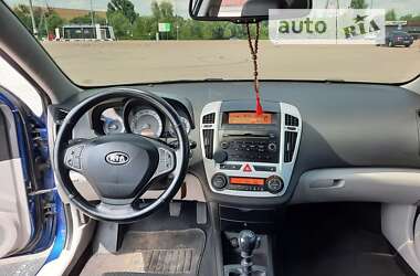 Хетчбек Kia Ceed 2008 в Києві