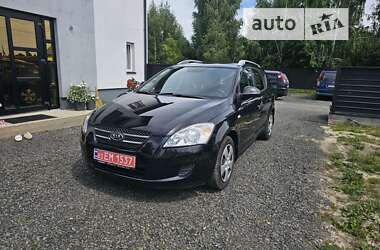 Универсал Kia Ceed 2009 в Маневичах