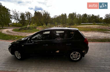 Хетчбек Kia Ceed 2008 в Ріпках