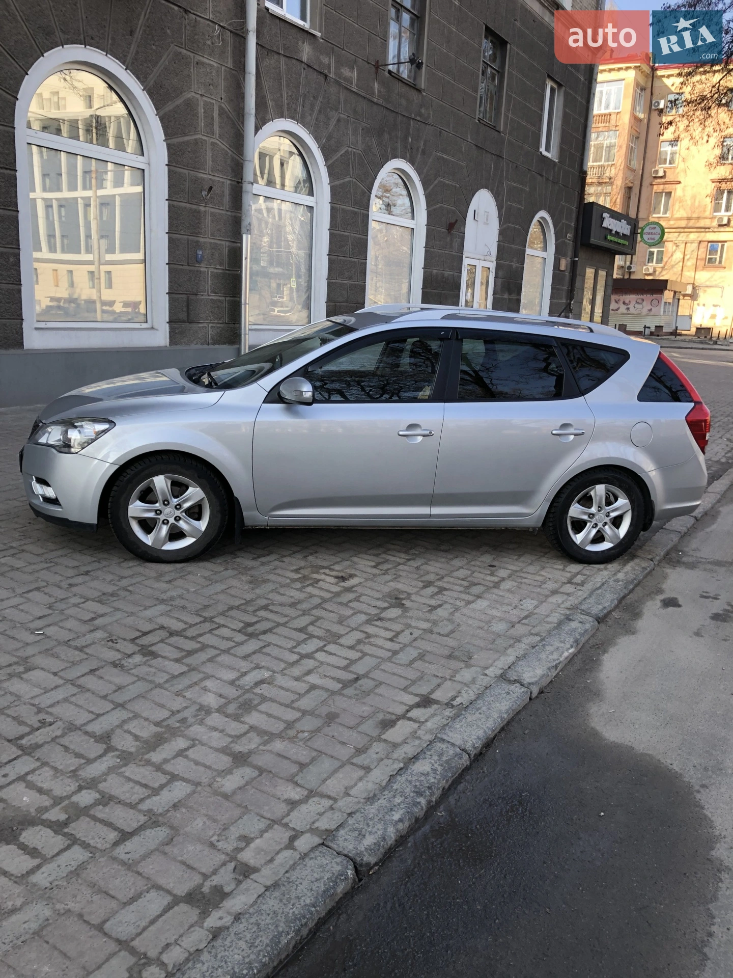 2010 Kia Cee'd - фото 1
