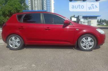 Хэтчбек Kia Ceed 2007 в Киеве