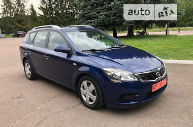 Універсал Kia Ceed 2009 в Рівному