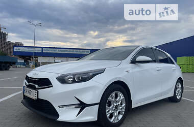 Хэтчбек Kia Ceed 2022 в Киеве