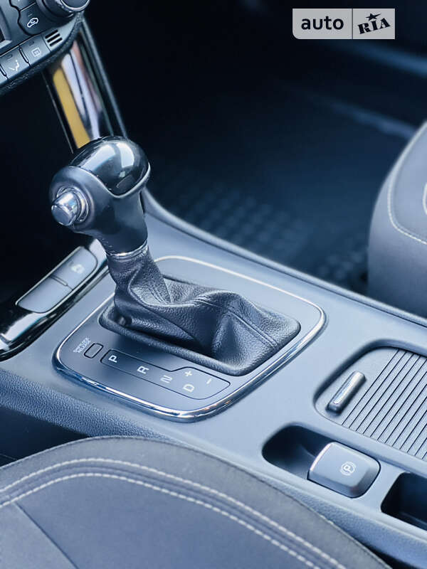 Хэтчбек Kia Ceed 2017 в Одессе