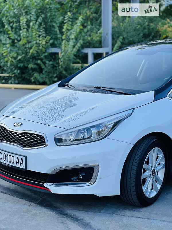 Хэтчбек Kia Ceed 2017 в Одессе