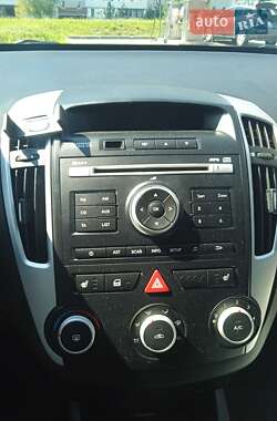 Универсал Kia Ceed 2010 в Львове