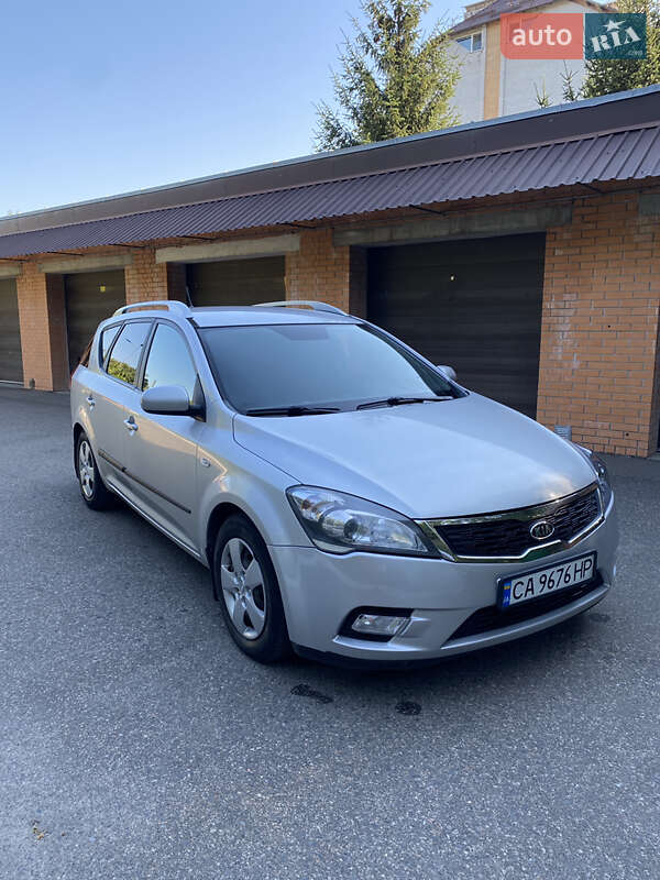 Kia Ceed 2010