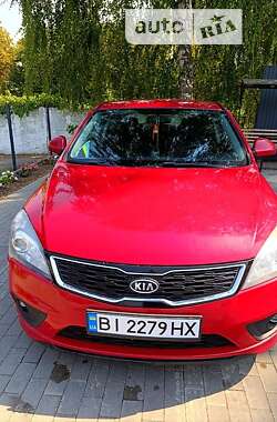 Хетчбек Kia Ceed 2008 в Миргороді