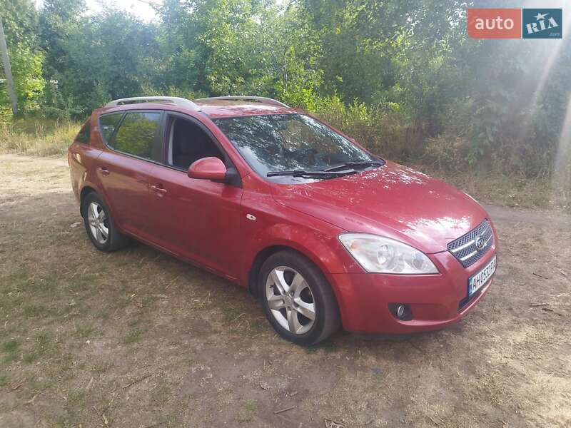 Универсал Kia Ceed 2008 в Краматорске