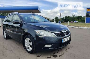 Универсал Kia Ceed 2010 в Днепре