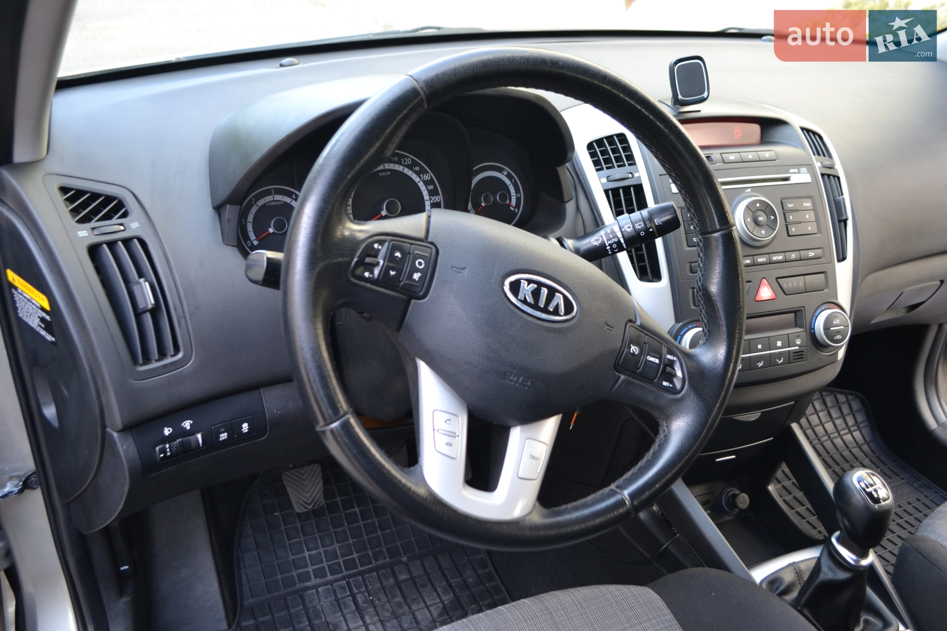 2010 Kia Cee'd - мініатюра 8
