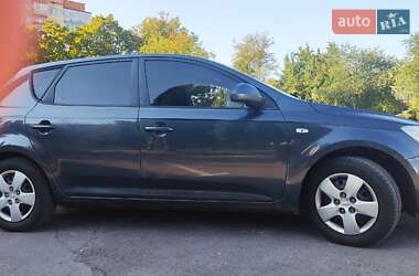 Хетчбек Kia Ceed 2007 в Рівному