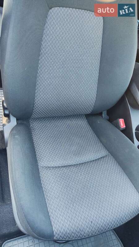 Хэтчбек Kia Ceed 2007 в Ровно