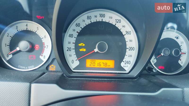 Хэтчбек Kia Ceed 2007 в Ровно