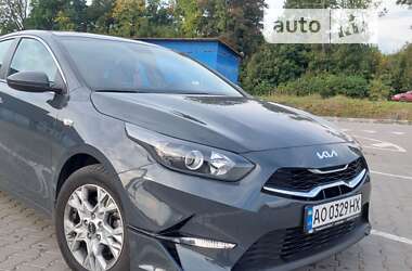 Хэтчбек Kia Ceed 2023 в 