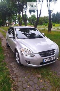 Хэтчбек Kia Ceed 2007 в Жмеринке