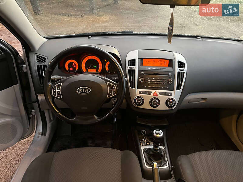 Універсал Kia Ceed 2008 в Черкасах