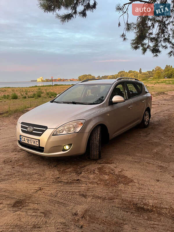 Универсал Kia Ceed 2008 в Черкассах