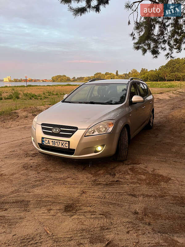 Универсал Kia Ceed 2008 в Черкассах