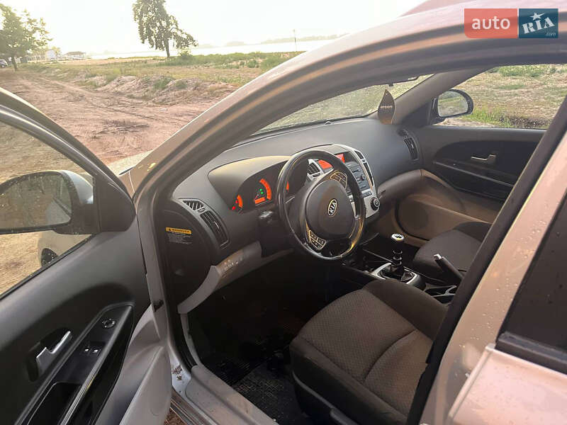 Универсал Kia Ceed 2008 в Черкассах