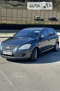 Хетчбек Kia Ceed 2008 в Запоріжжі