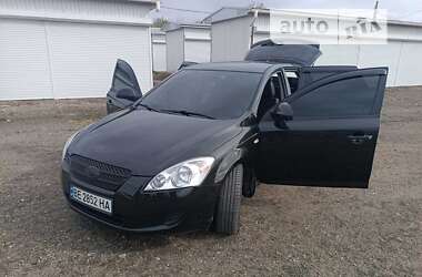 Хэтчбек Kia Ceed 2008 в Николаеве