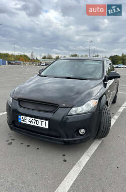 Хэтчбек Kia Ceed 2008 в 