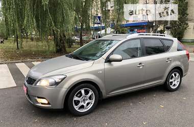 Універсал Kia Ceed 2010 в Києві