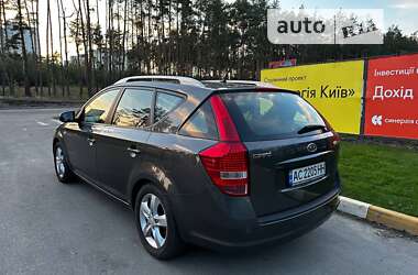 Универсал Kia Ceed 2012 в Киеве